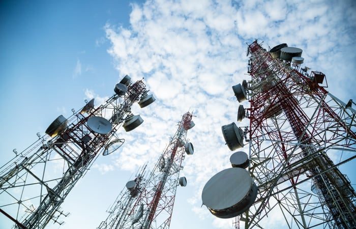 ANTENNAS 700 x 450