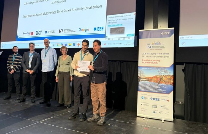 award_ceremony - outstanding paper