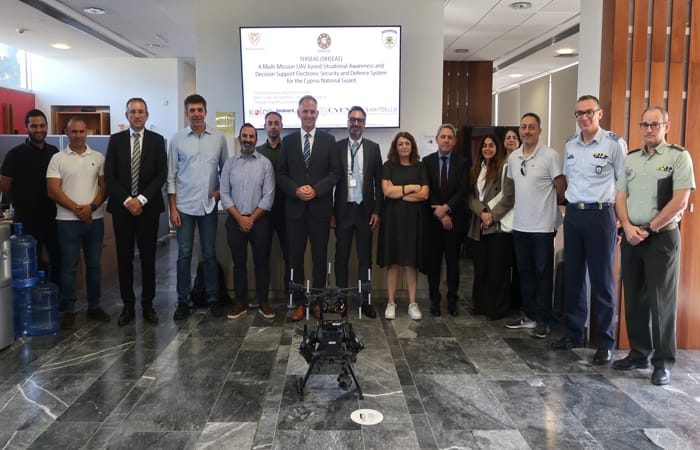 group photo EDA visit 700x450